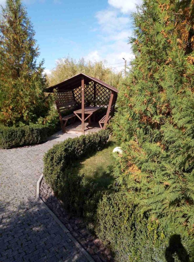 Готель "У Свата" Гришківці Бердичівський Р-Н Hryshkivtsi Exterior foto